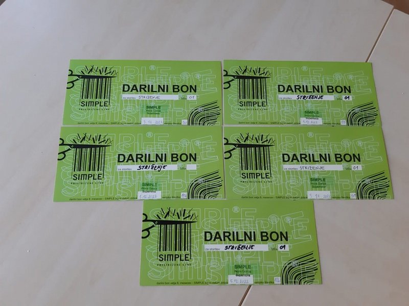 simple darilni bon