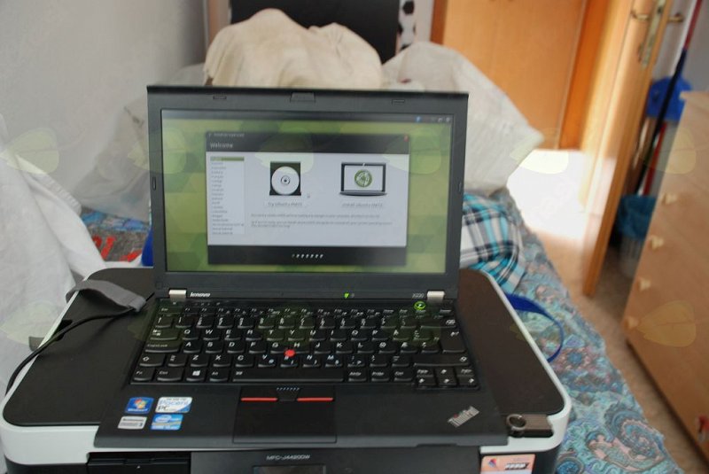 Poceni PC prenosnik Lenovo Thinkpad.